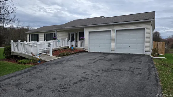 $524,925 | 5 Meadows Court, Staatsburg, NY 12580
