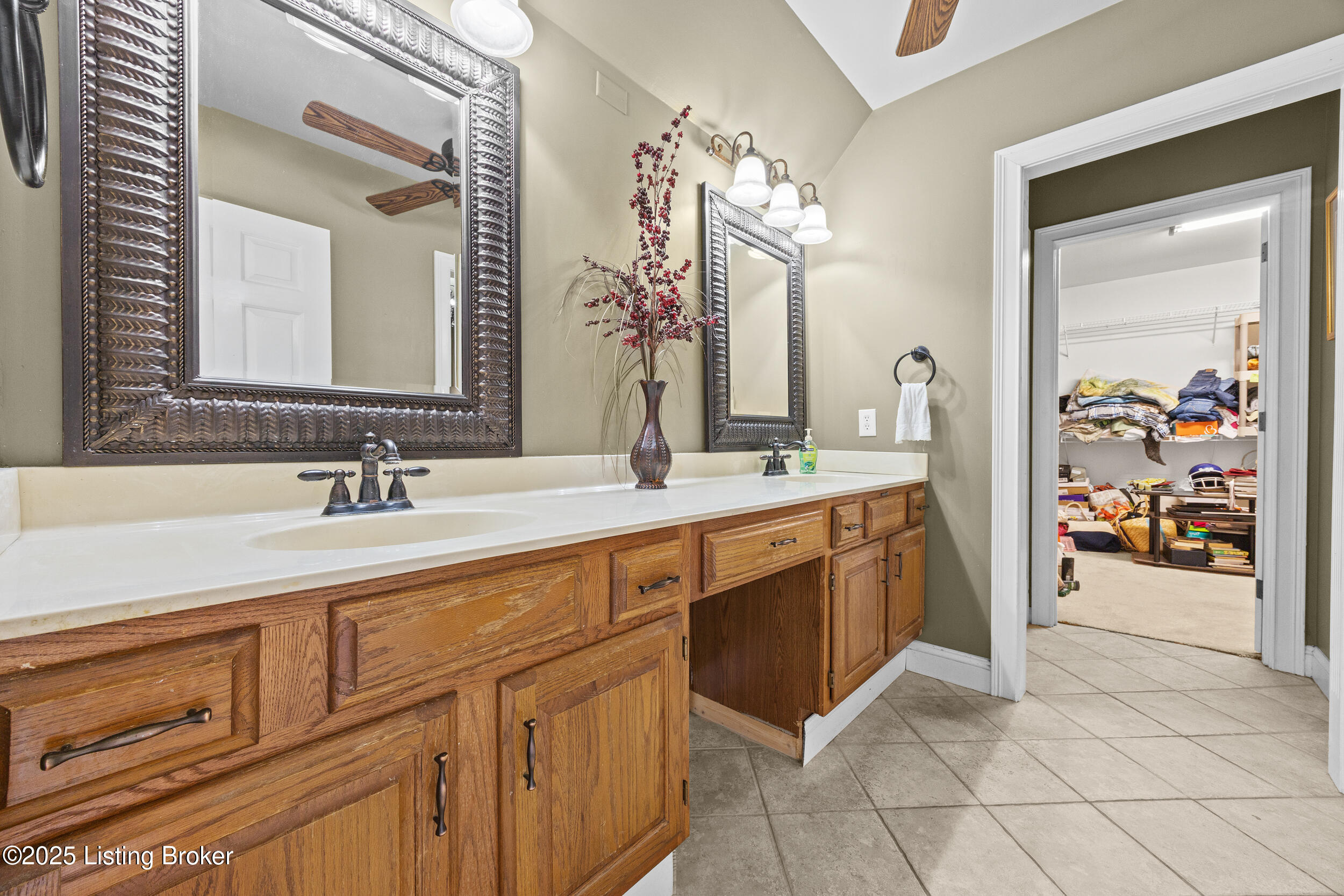 5706 Timber Ridge Drive Prospect, KY 40059 - Photo 29 of 60 5706 Timber Ridge 26