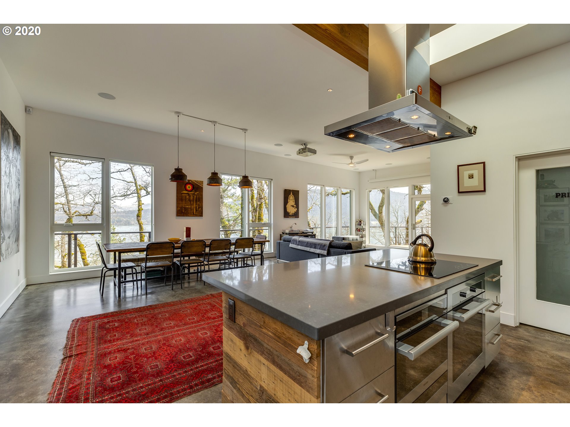 151 Shaddox Springs Road Underwood, WA 98651 - Photo 10 of 32 Kitchen/Dining Room