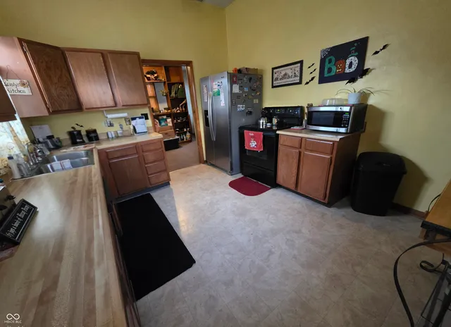 $145,000 | 306 East Monroe Street, Alexandria, IN 46001