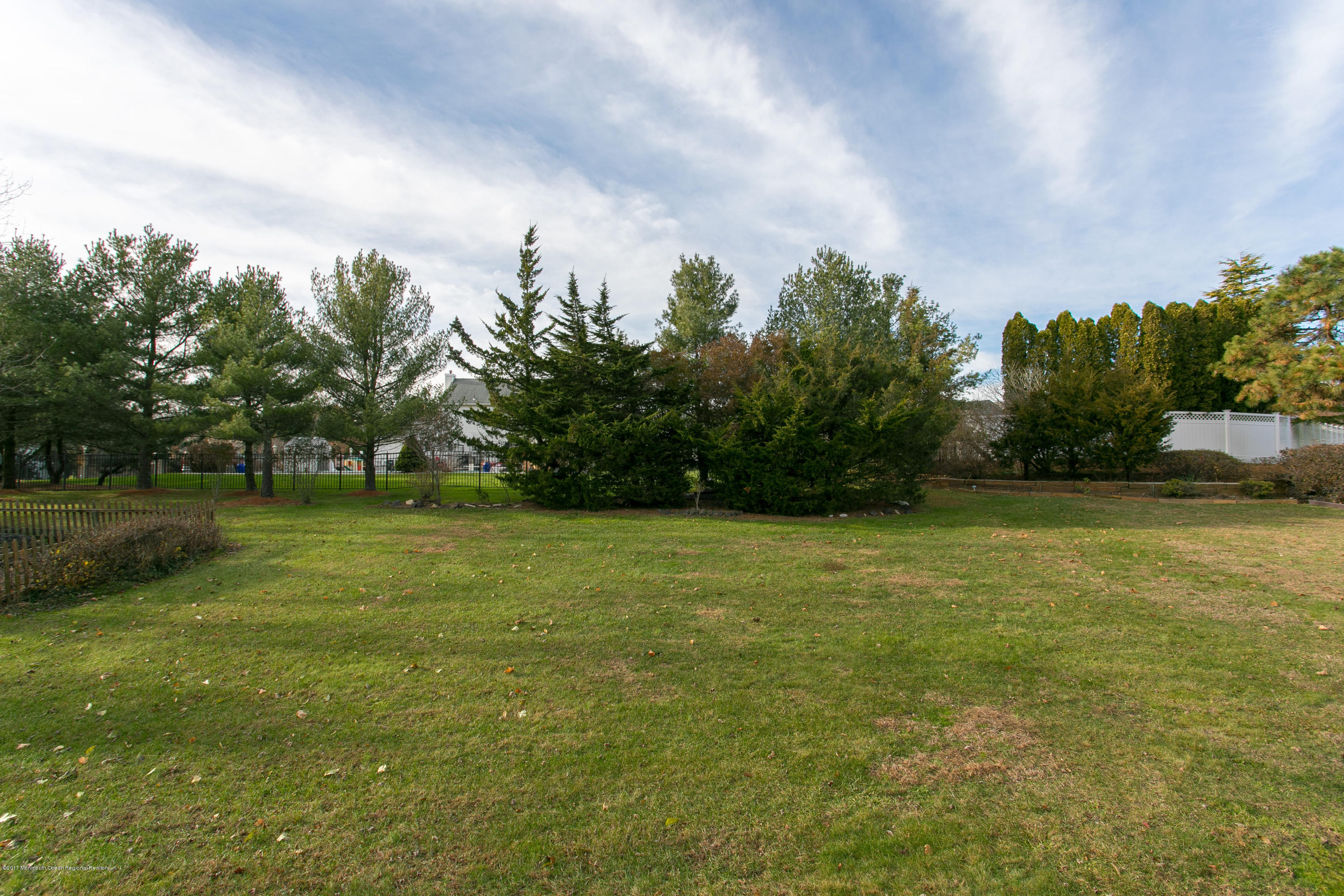 1503 Butler Way Wall, NJ 07719 - Photo 28 of 31 1503 Butler Way Yard