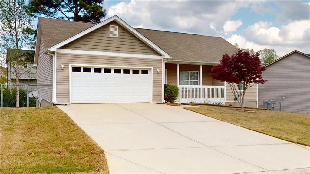 208 Comet Court Dallas, GA 30157 - Photo 2 of 33