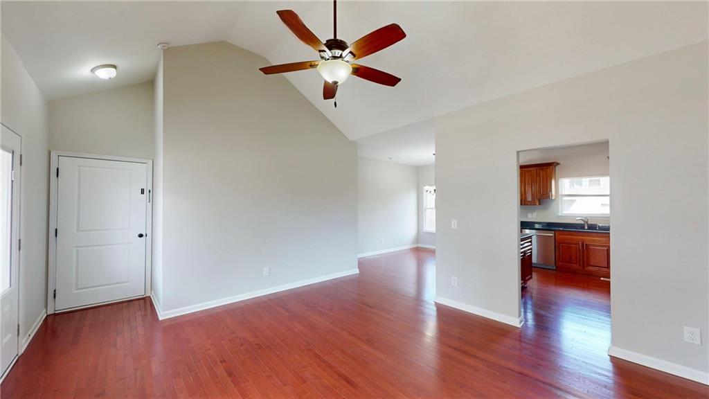 208 Comet Court Dallas, GA 30157 - Photo 5 of 33