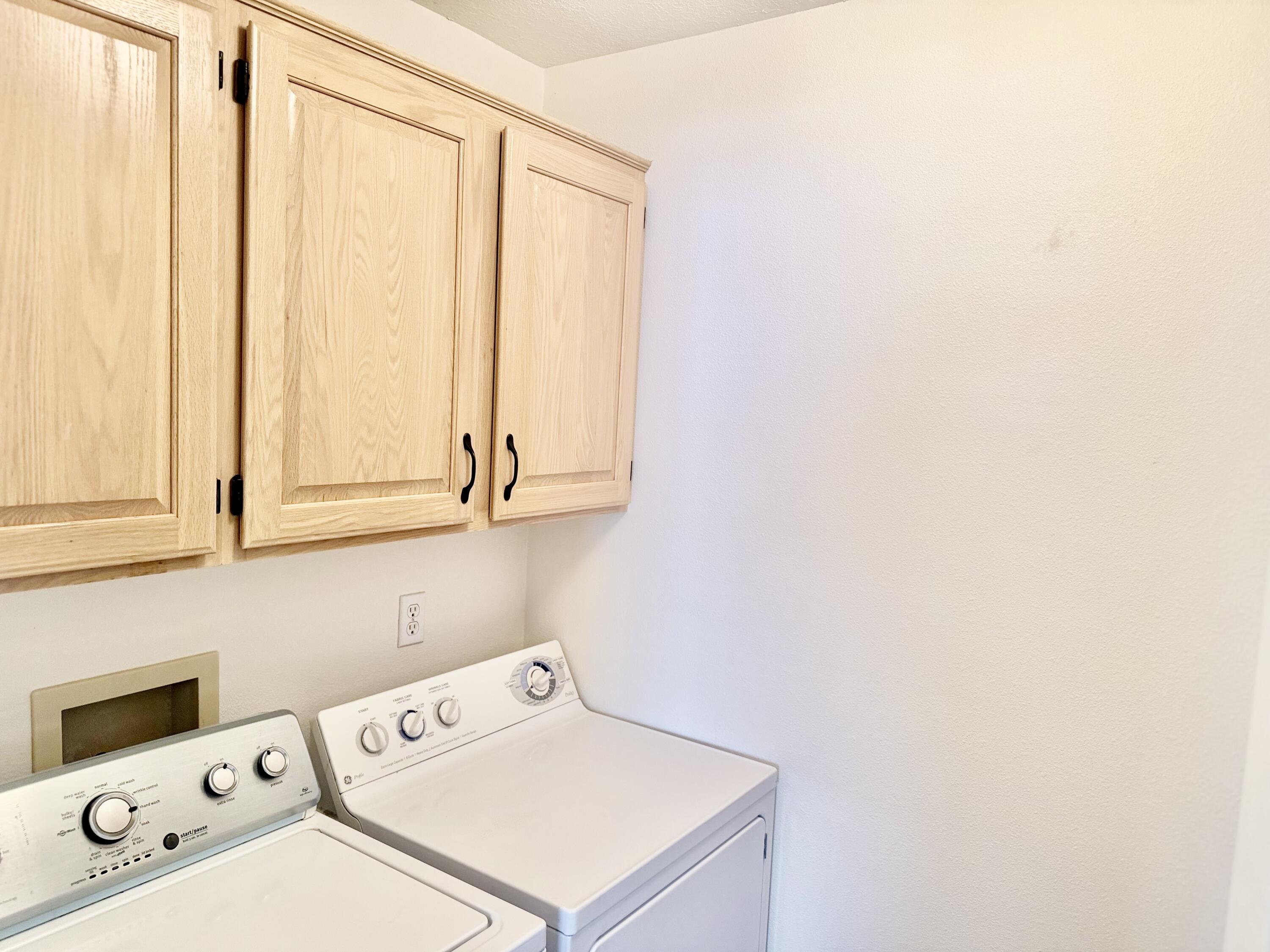 1055 East 900 South, Unit 95 St. George, UT 84790 - Photo 9 of 9 Laundry Room w/sink