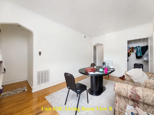 $840,000 | 6212 North Sacramento Avenue, Chicago, IL 60659