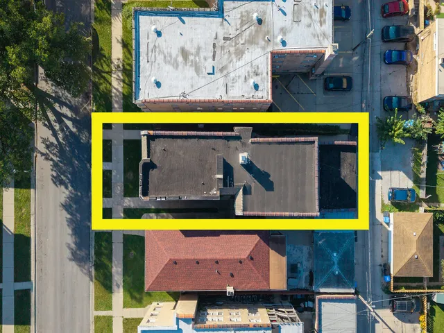 $840,000 | 6212 North Sacramento Avenue, Chicago, IL 60659