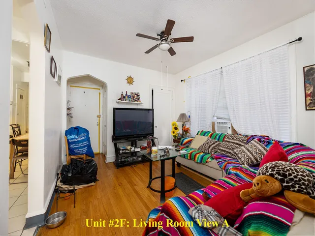 $840,000 | 6212 North Sacramento Avenue, Chicago, IL 60659