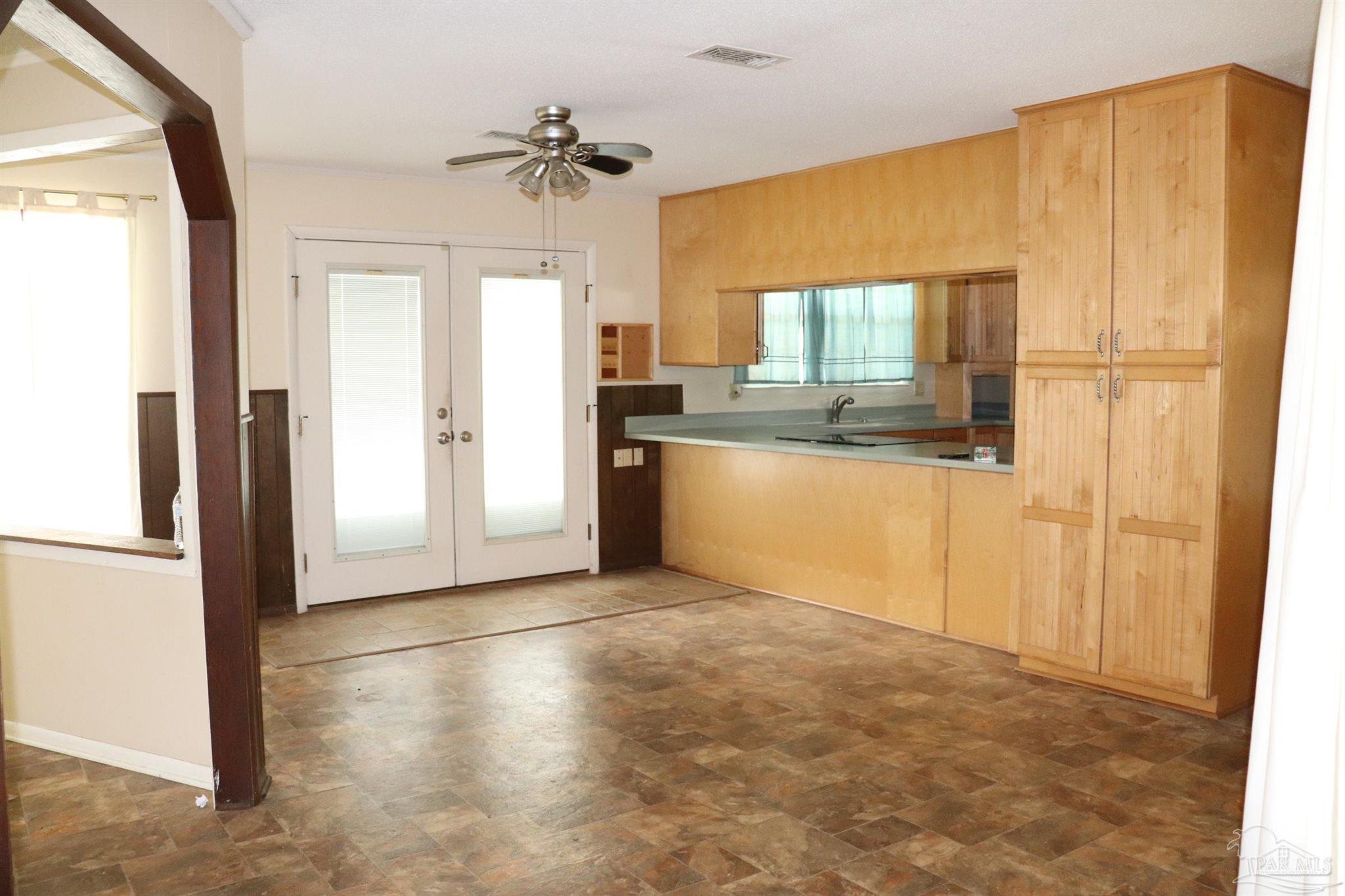 6308 Willard Norris Road Milton, FL 32570 - Photo 7 of 33 Gallery Image 7