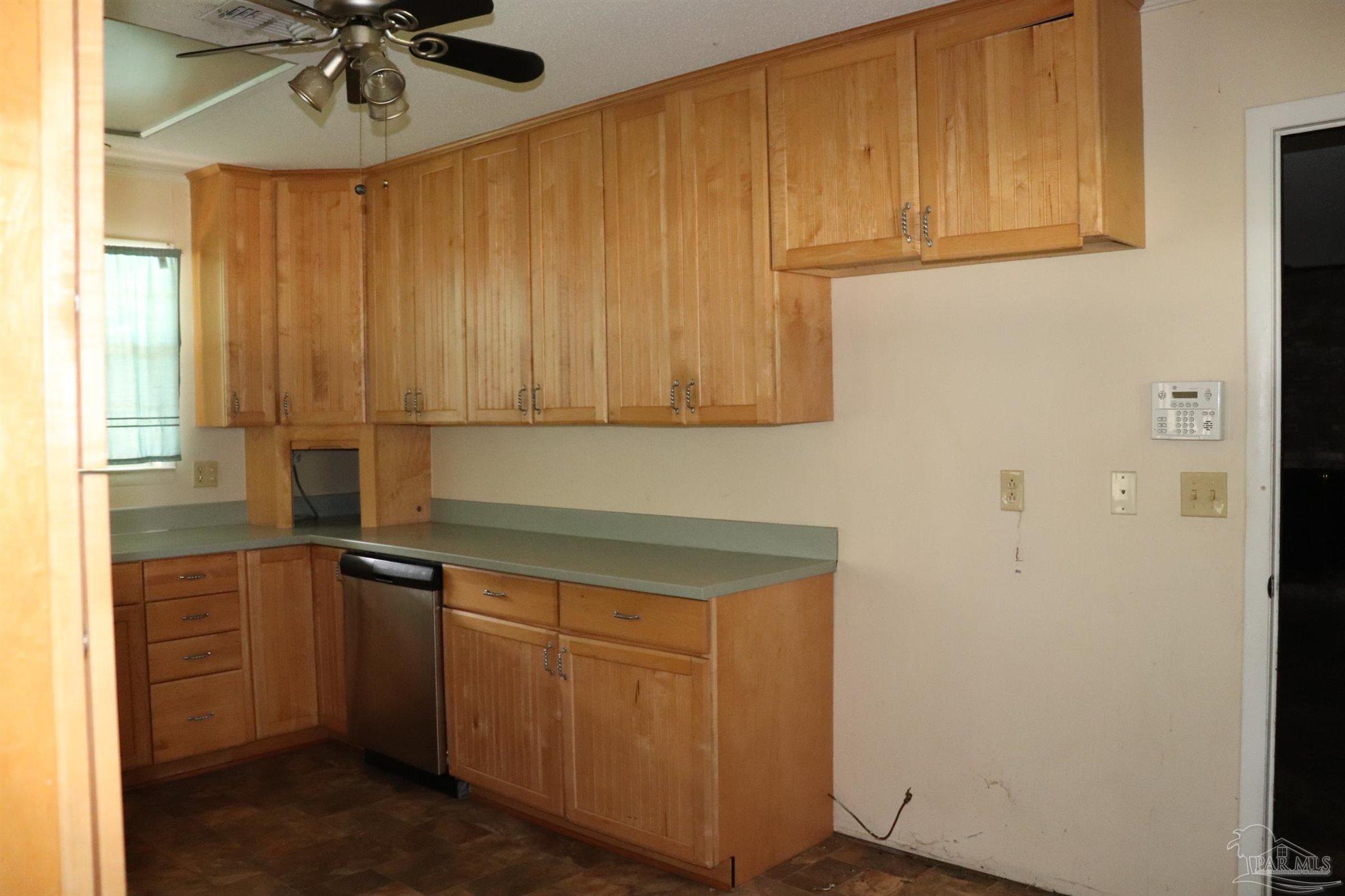 6308 Willard Norris Road Milton, FL 32570 - Photo 10 of 33 Gallery Image 10