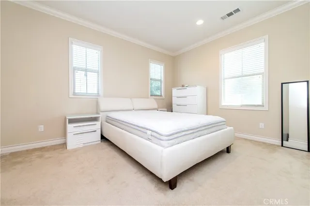 $6,000 | 171 Coyote Brush, Irvine, CA 92618