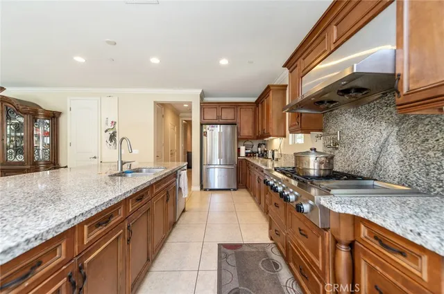 $6,000 | 171 Coyote Brush, Irvine, CA 92618