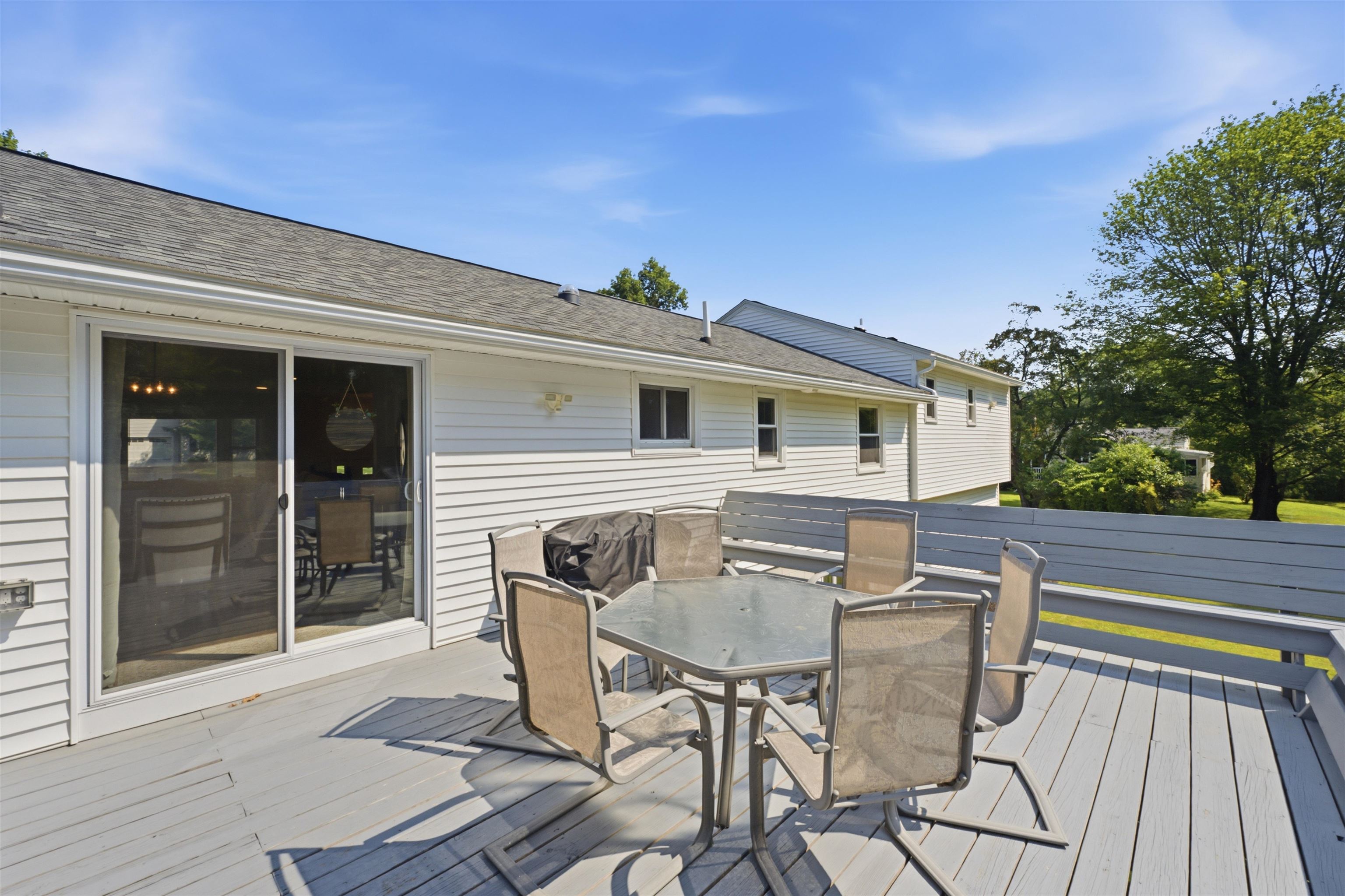 68 Jericho Road Pelham, NH 03076 - Photo 33 of 40