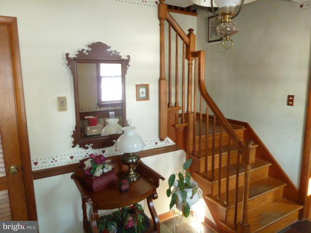 3927 Locust Grove Road Columbia, PA 17512 - Photo 2 of 22