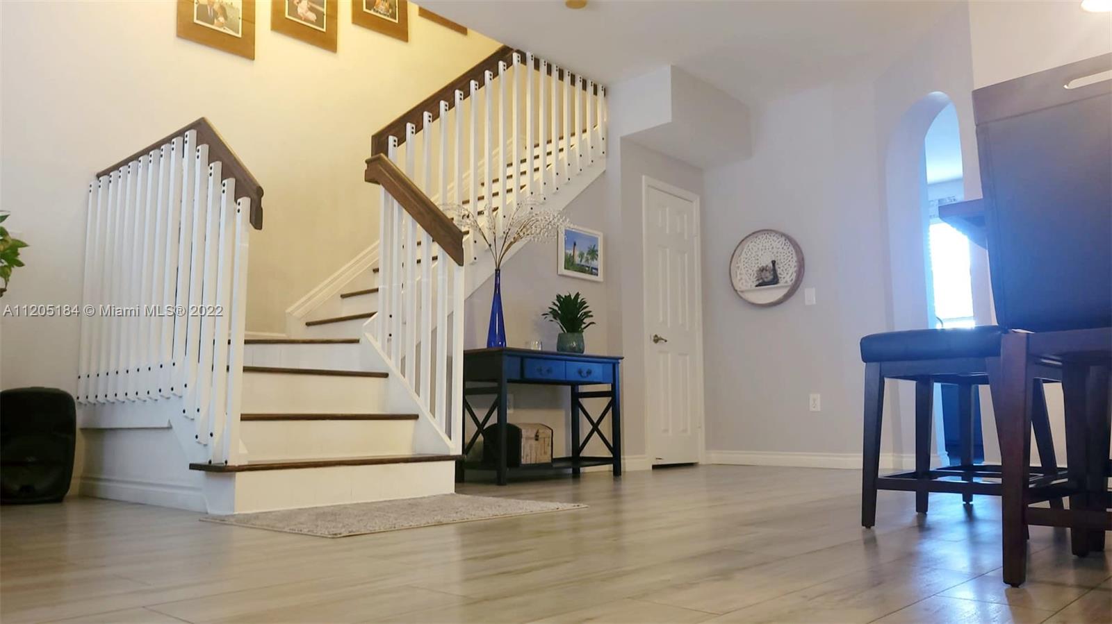 27312 Southwest 138th Path Homestead, FL 33032 - Photo 3 of 45 Gallery Image 3