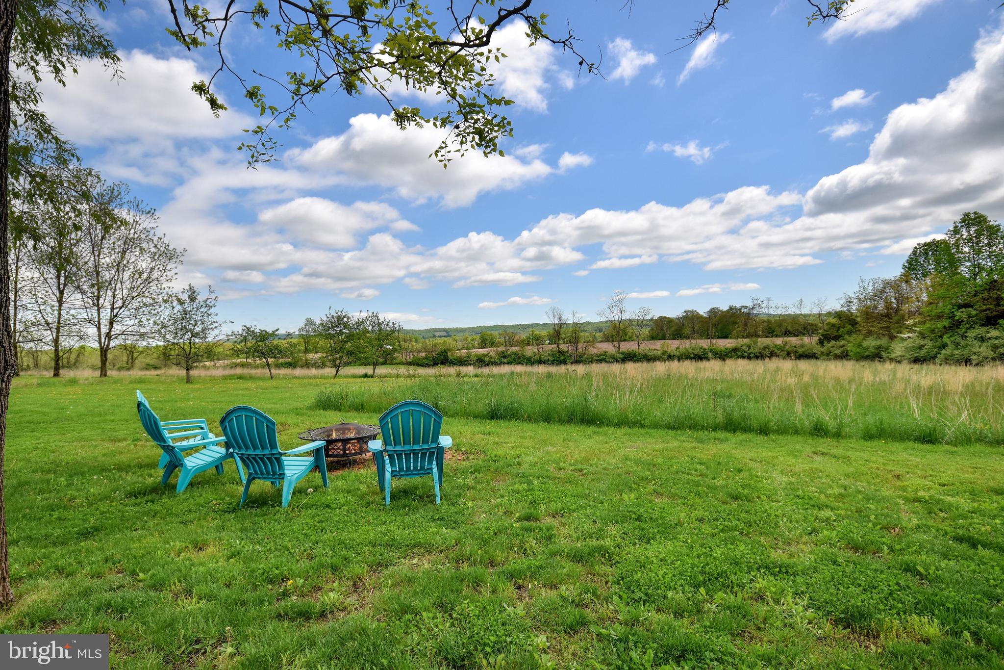 1698 State Road Coopersburg, PA 18036 - Photo 16 of 21 Gallery Image 16