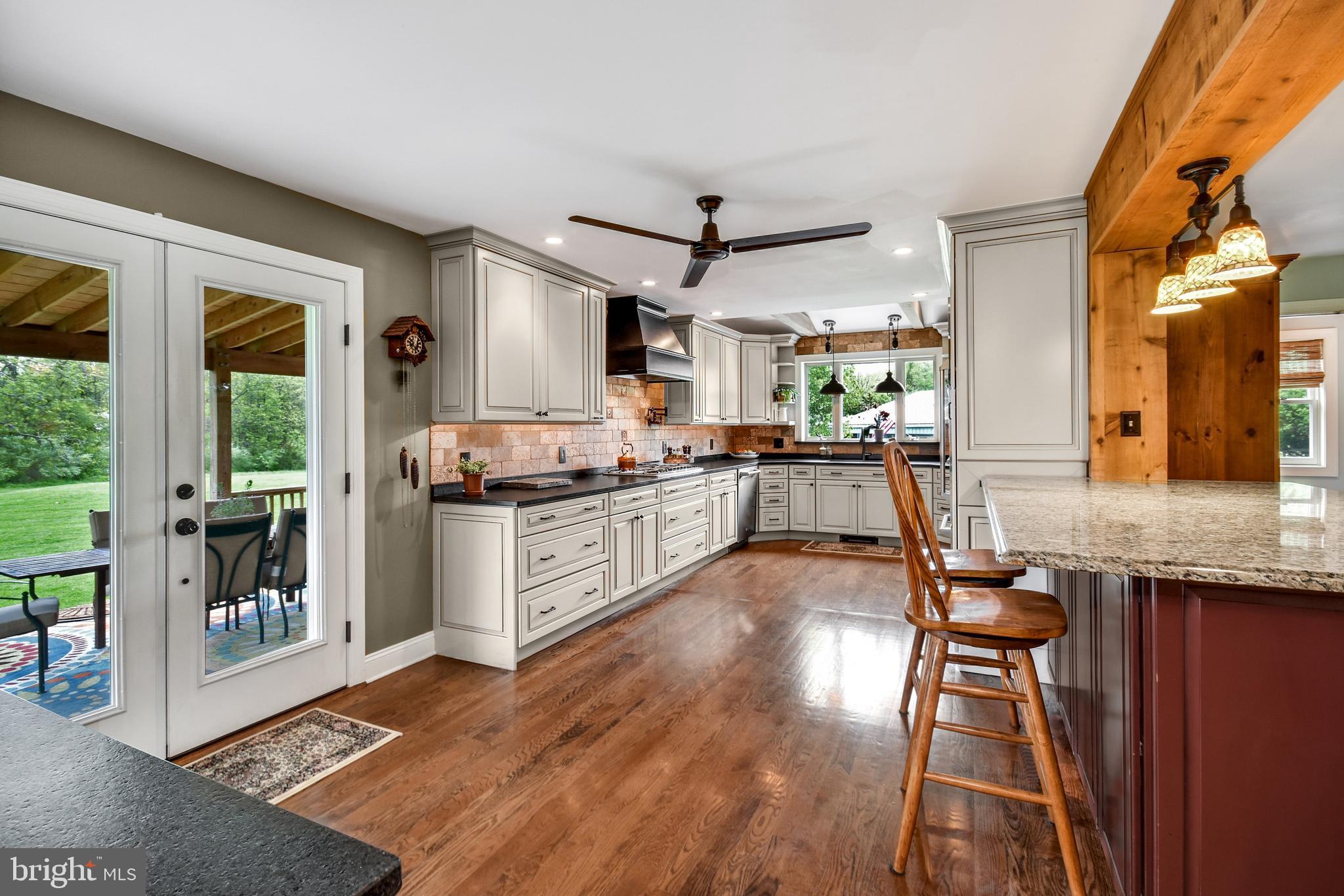 1698 State Road Coopersburg, PA 18036 - Photo 5 of 21 Gallery Image 5