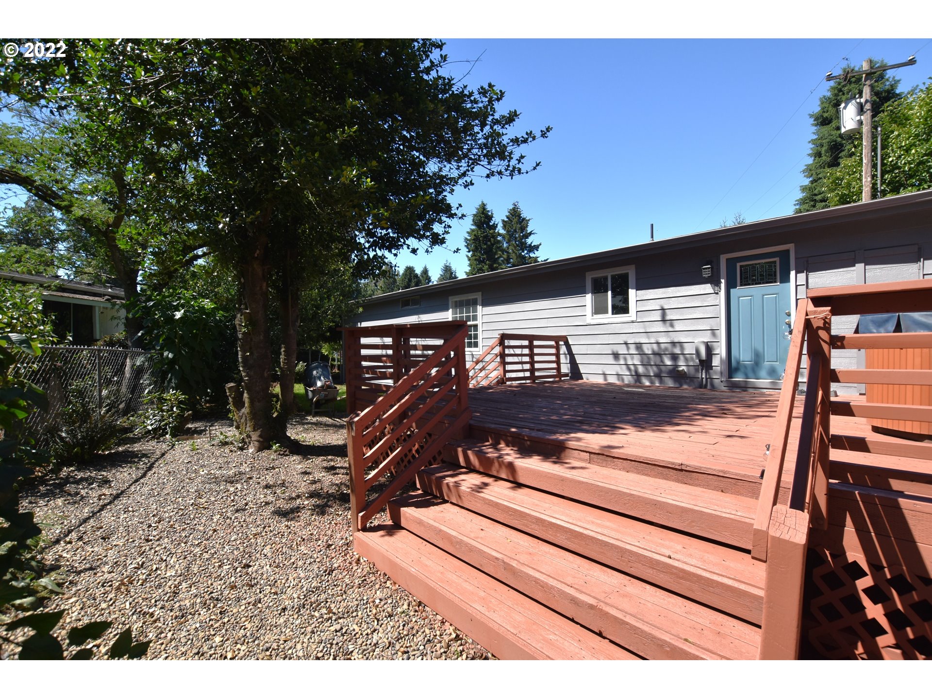 1629 Harbor Drive Springfield, OR 97477 - Photo 26 of 32 a view of a bench in a backyard