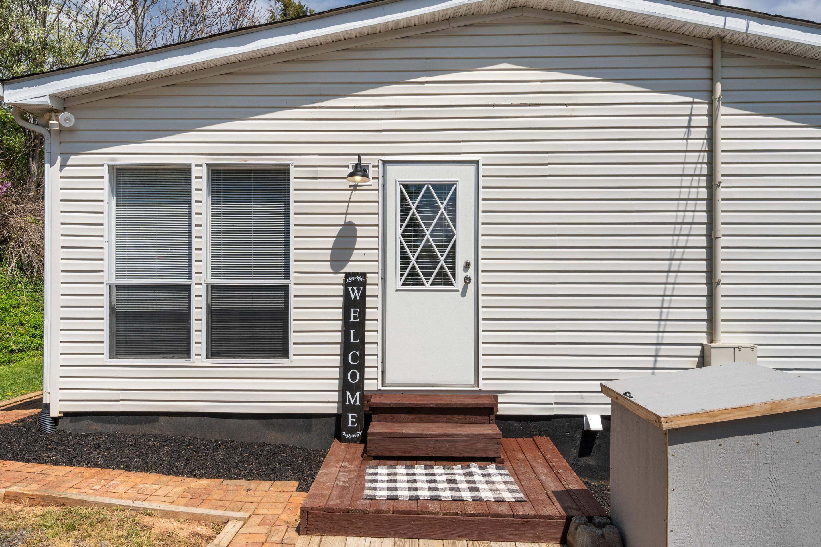 3111 North Fork Road Elliston, VA 24087 - Photo 27 of 44 Gallery Image 27