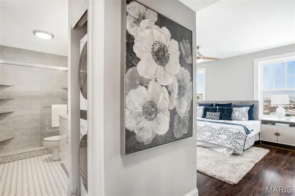 $369,000 | 5510 Waterman Boulevard, Unit 602, St. Louis, MO 63112