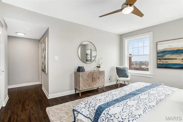 $369,000 | 5510 Waterman Boulevard, Unit 602, St. Louis, MO 63112
