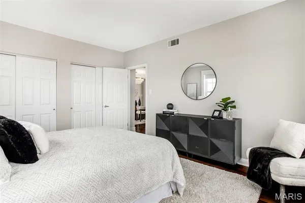 $369,000 | 5510 Waterman Boulevard, Unit 602, St. Louis, MO 63112