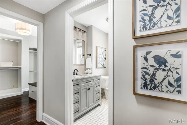 $369,000 | 5510 Waterman Boulevard, Unit 602, St. Louis, MO 63112