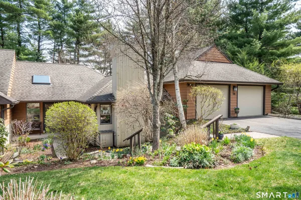 $599,900 | 28 Cary Lane, Unit 28, Bloomfield, CT 06002