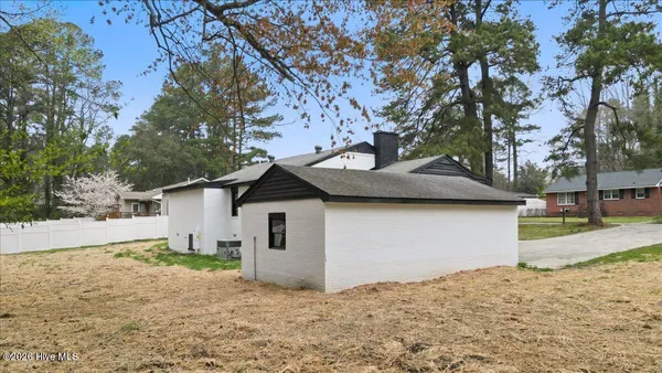 $297,000 | 1914 Crescent Drive, Rockingham, NC 28379