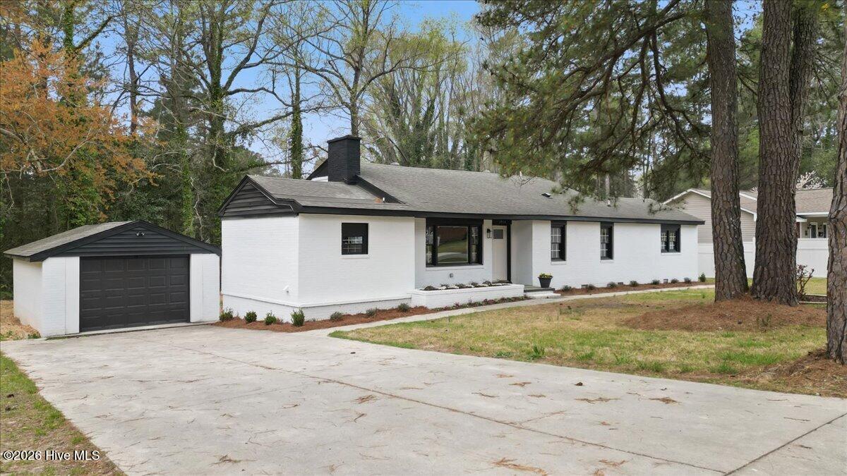 1914 Crescent Drive Rockingham, NC 28379 - Photo 2 of 33 01-DJI_0440