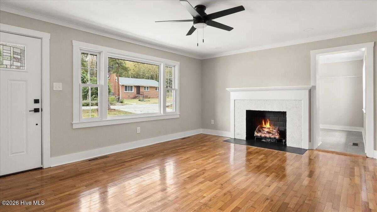 1914 Crescent Drive Rockingham, NC 28379 - Photo 5 of 33 04-IMG_4638