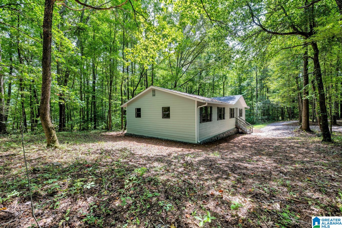 364 Country Road Warrior, AL 35180 - Photo 4 of 25