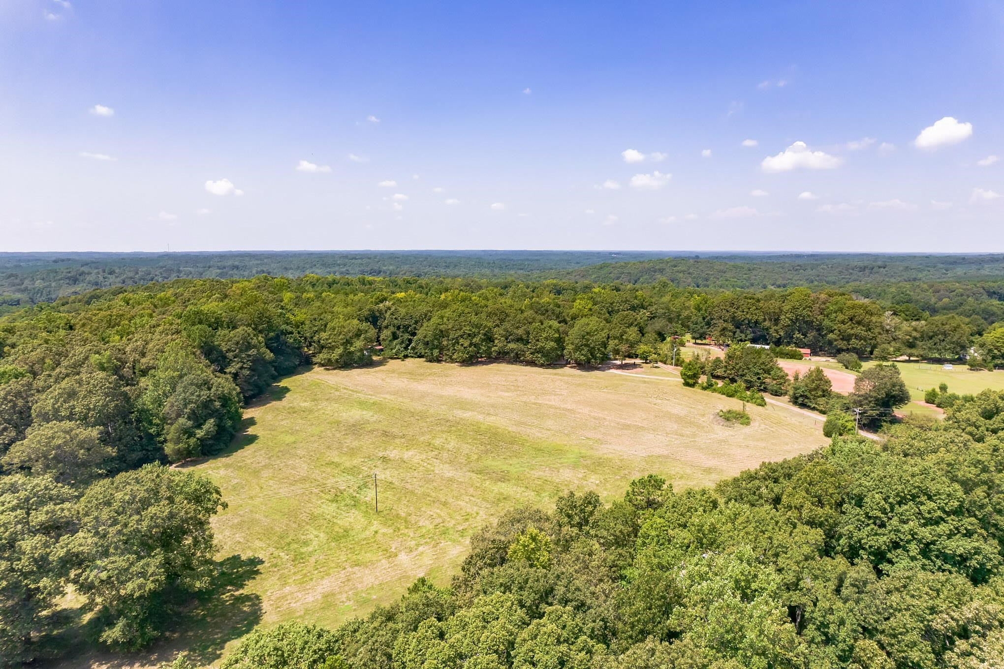547 McKittrick Bridge Road Fountain Inn, SC 29644 - Photo 5 of 26