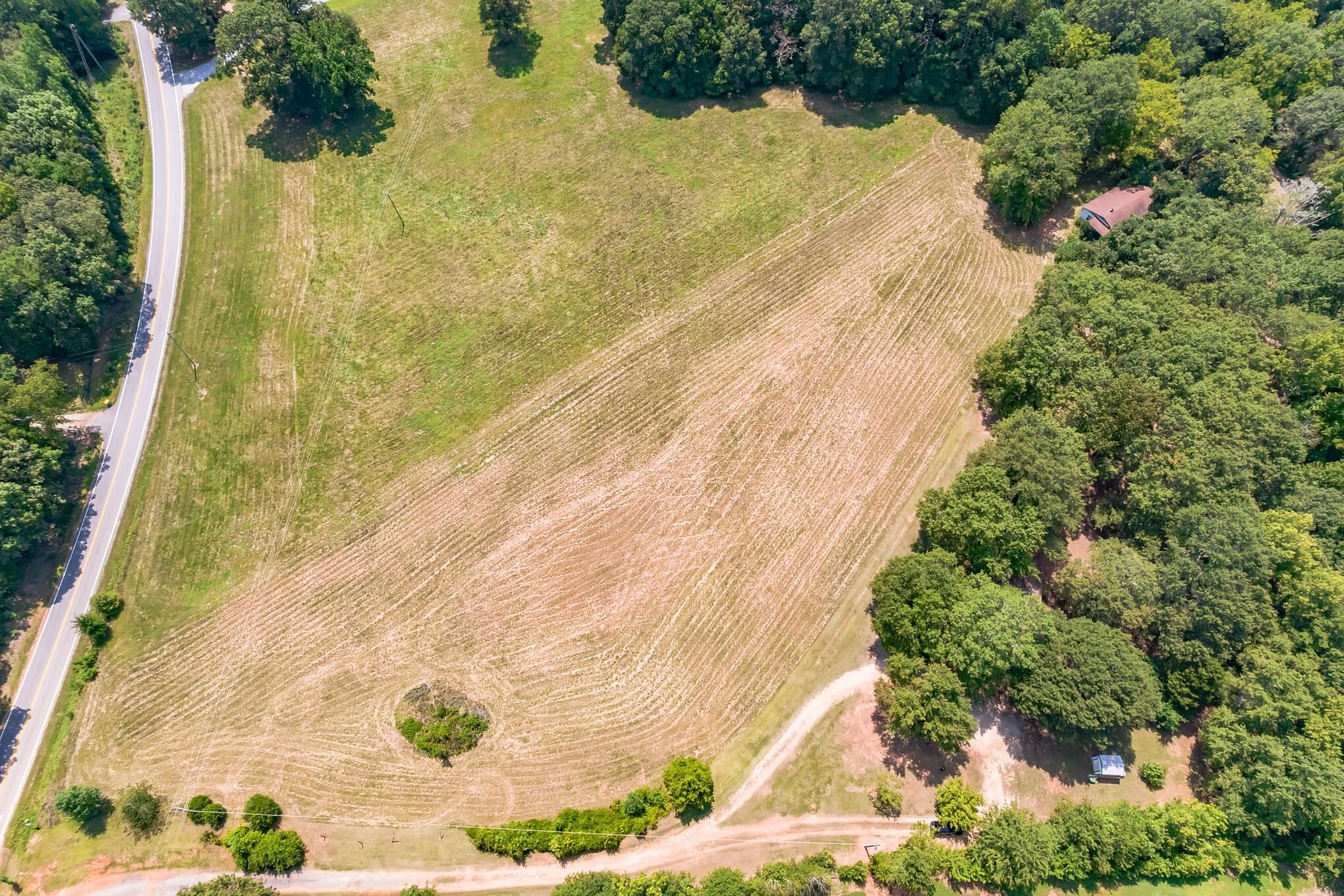 547 McKittrick Bridge Road Fountain Inn, SC 29644 - Photo 6 of 26