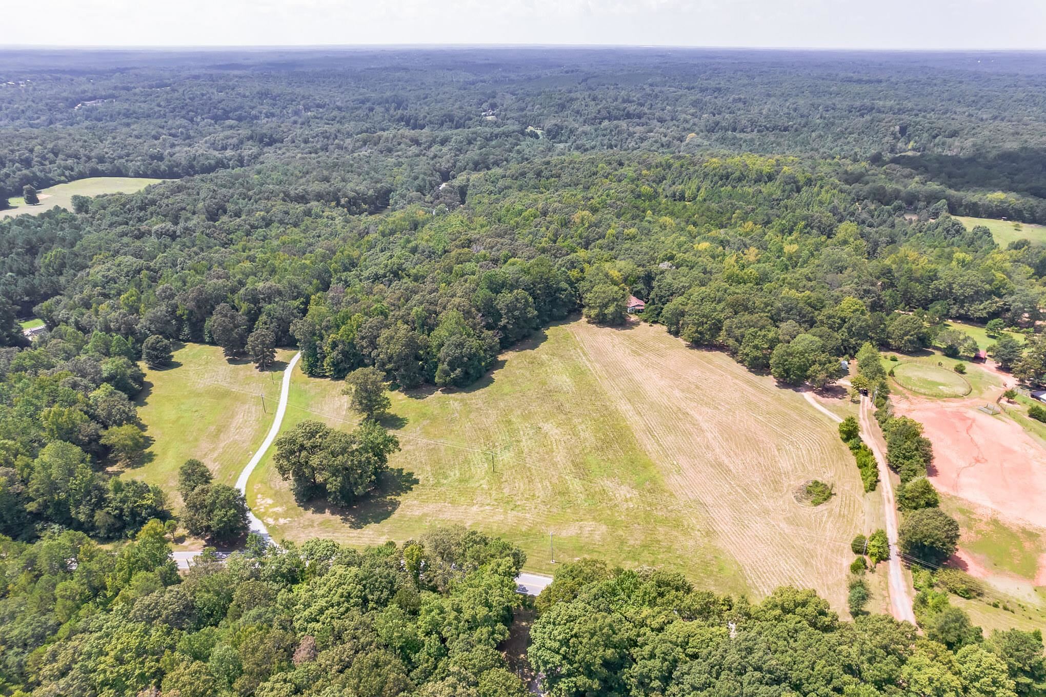 547 McKittrick Bridge Road Fountain Inn, SC 29644 - Photo 9 of 26