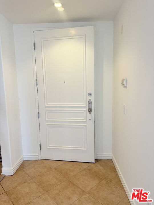 345 South Reeves Drive, Unit 301 Beverly Hills, CA 90212 - Photo 18 of 18