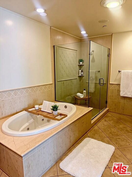 345 South Reeves Drive, Unit 301 Beverly Hills, CA 90212 - Photo 10 of 18