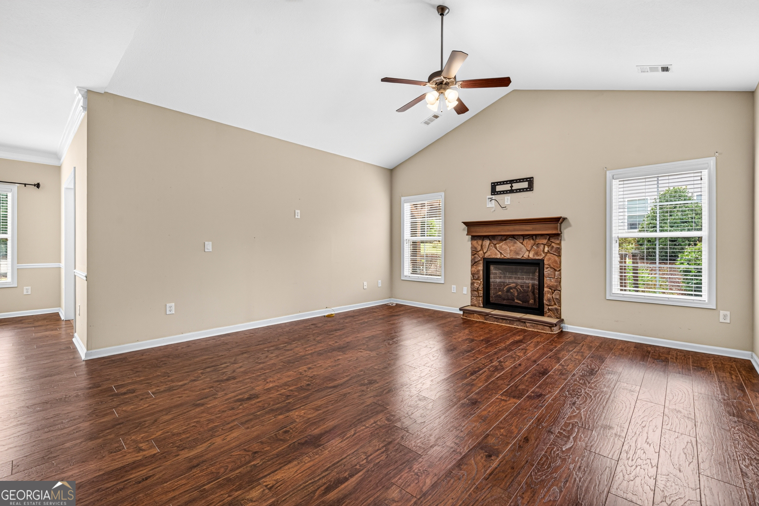 305 Victory Circle Commerce, GA 30529 - Photo 17 of 42