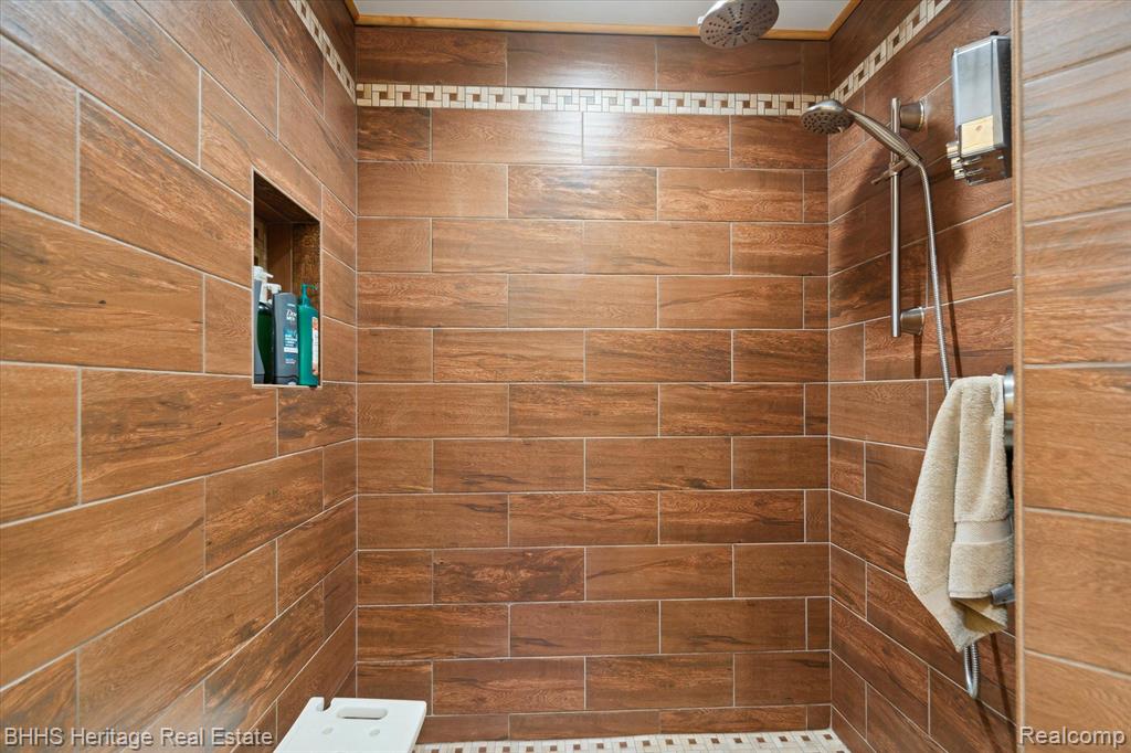 10540 Cole Road Byron, MI 48418 - Photo 35 of 76