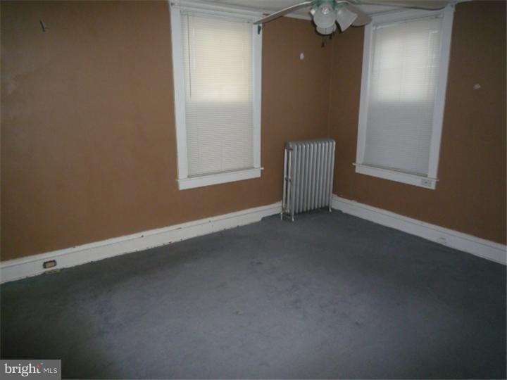 302 South Sterley Street Reading, PA 19607 - Photo 8 of 10 Gallery Image 8