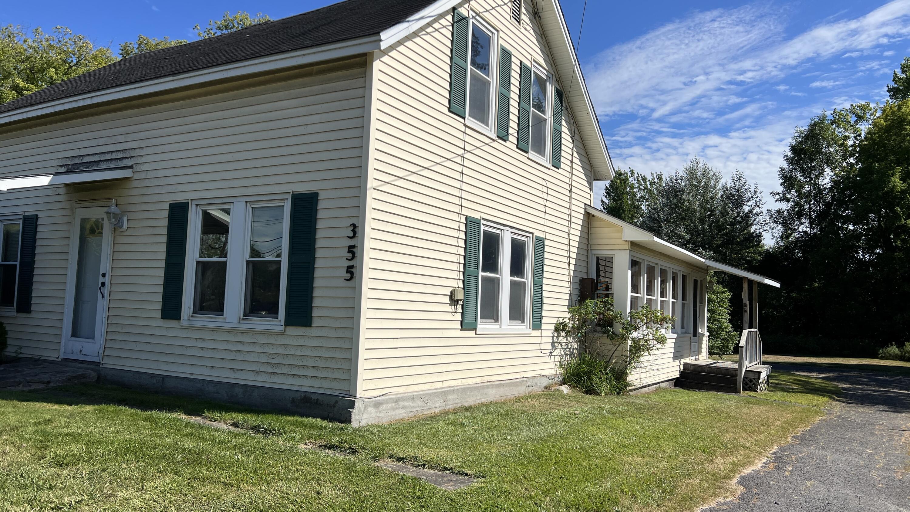 355 Tom Miller Road Plattsburgh, NY 12901 - Photo 5 of 34 IMG_9038(1)