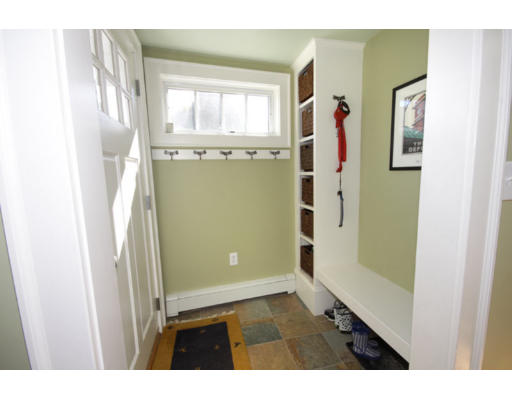 36 Redgate Road Boston, MA 02132 - Photo 12 of 27