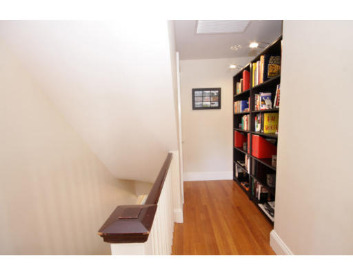 36 Redgate Road Boston, MA 02132 - Photo 19 of 27