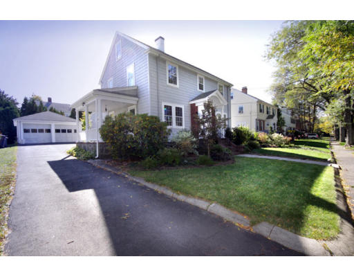 36 Redgate Road Boston, MA 02132 - Photo 2 of 27
