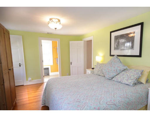 36 Redgate Road Boston, MA 02132 - Photo 21 of 27