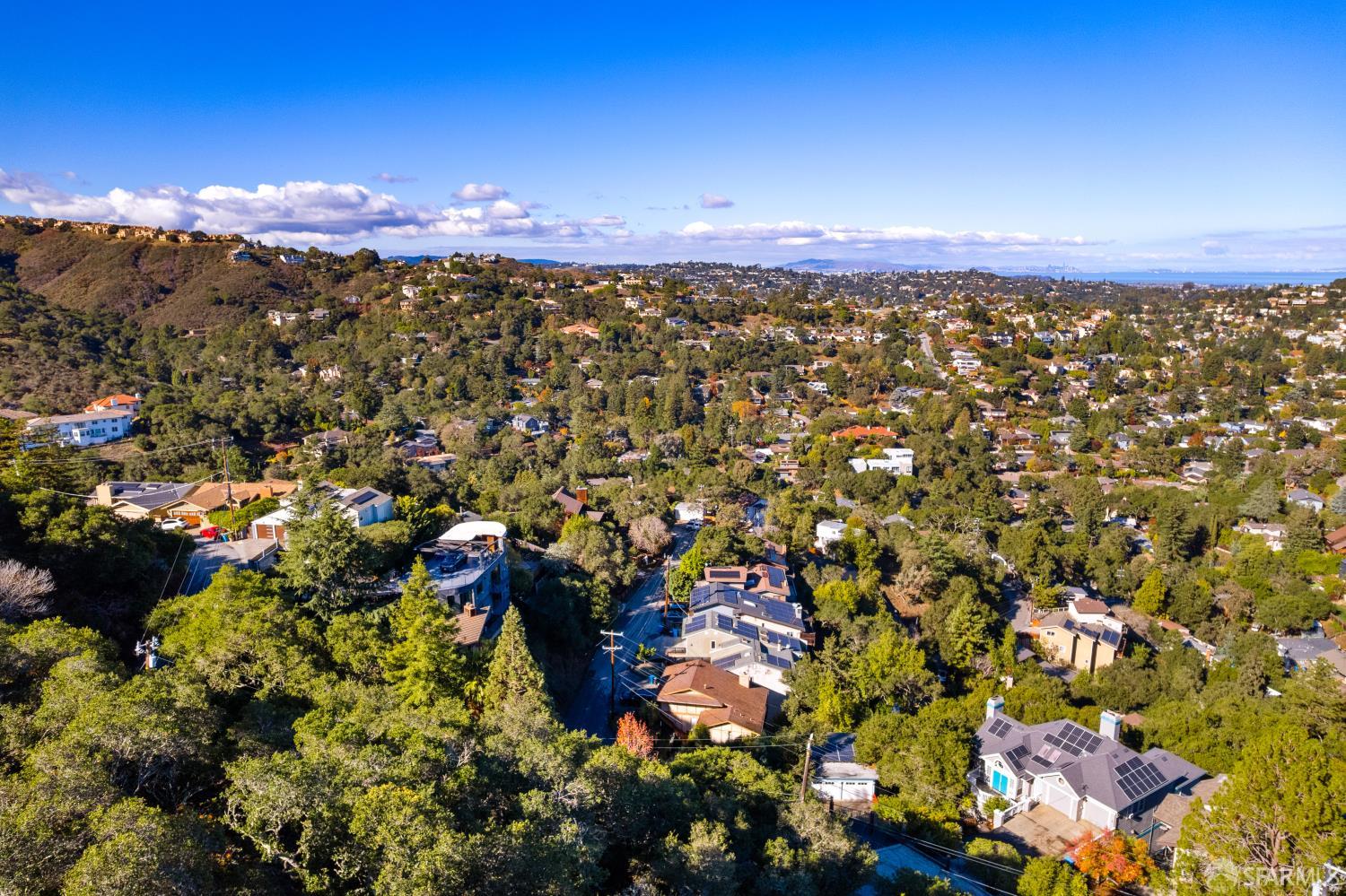 401 Winding Way San Carlos, CA 94070 - Photo 5 of 12