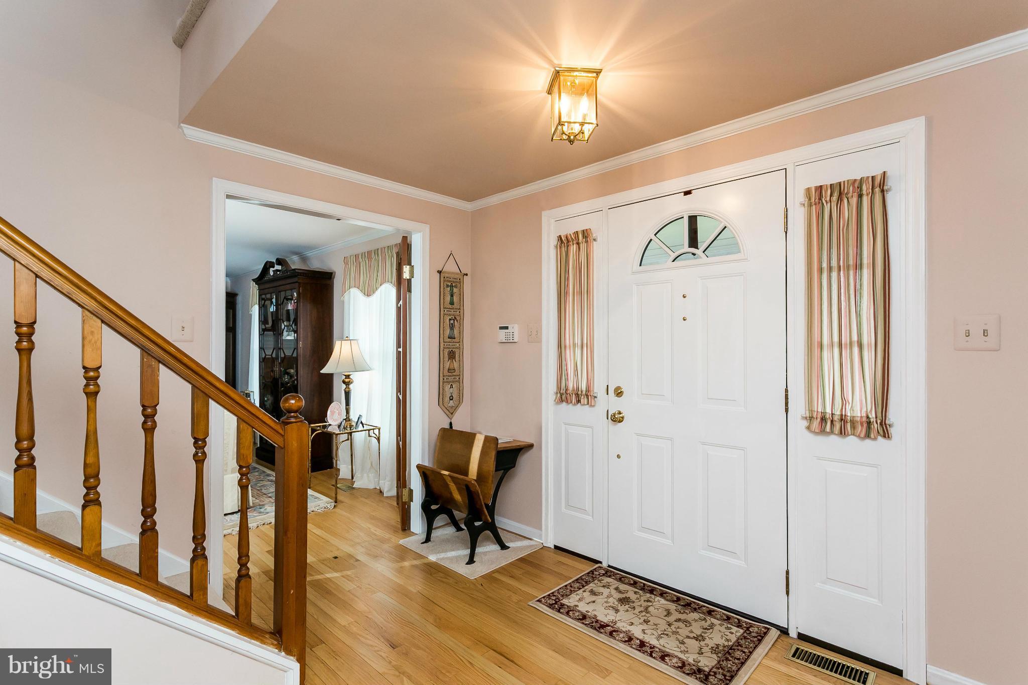 13903 Sunnybrook Road Phoenix, MD 21131 - Photo 3 of 30 Foyer