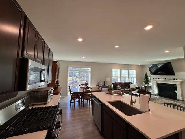 $365,000 | 9177 Ritz Court, Huntley, IL 60142