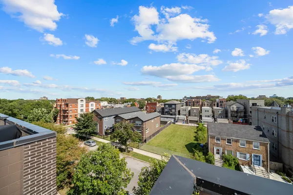 $499,900 | 4816 South St Lawrence Avenue, Unit 302, Chicago, IL 60615