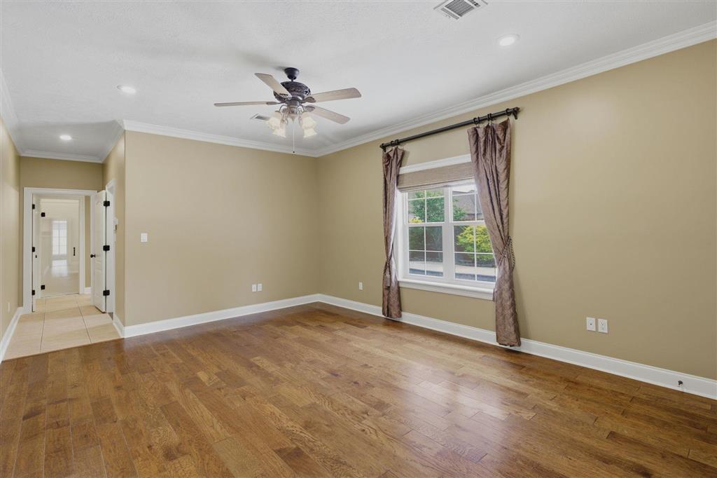 2733 Rue Calais Lake Charles, LA 70605 - Photo 13 of 27