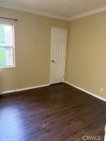 $4,995 | 18730 Collins Street, Tarzana, CA 91356